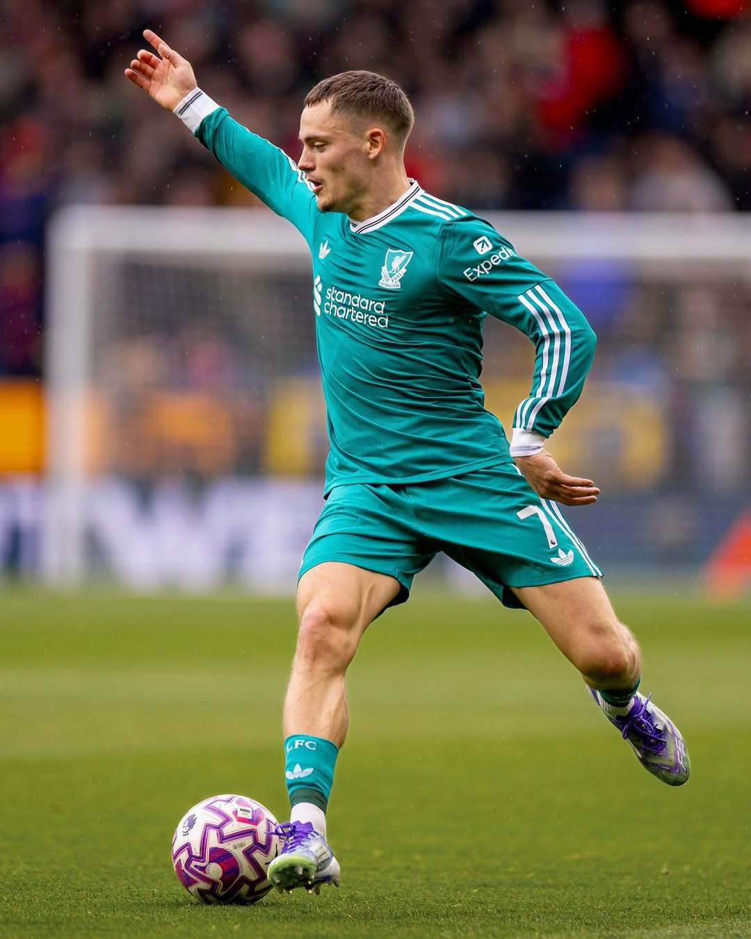 爱游戏入口关于中超赛程吃紧，利物浦转会期回应争议，质疑声仍在，年轻球员得到机会的信息