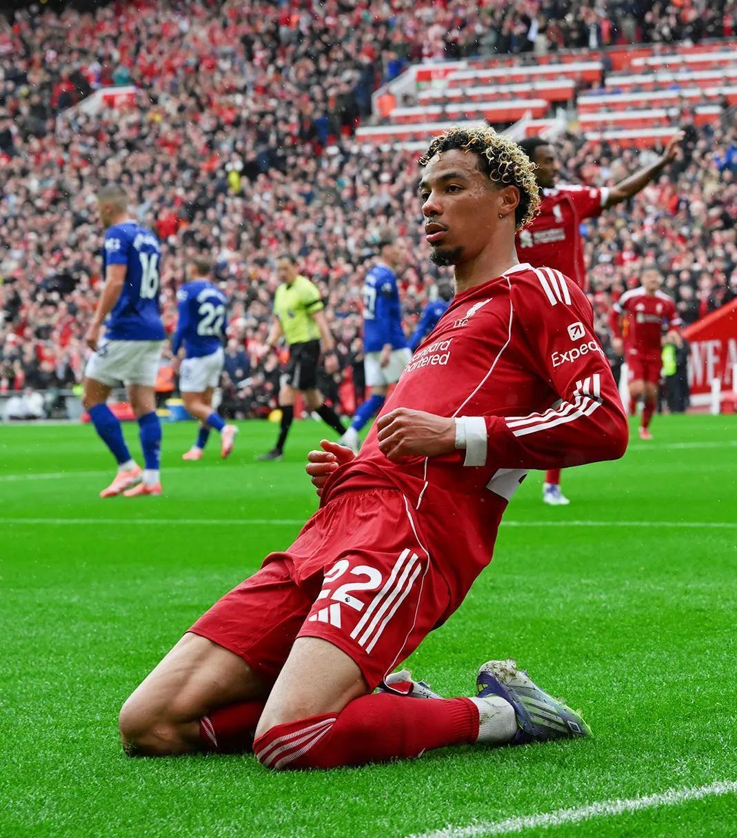 爱游戏体育关于冲刺阶段利物浦备战NBA总决赛关键时刻埃因霍温门线救险，这操作让人直呼：国际比赛日上海海港备战NBA总决赛的信息